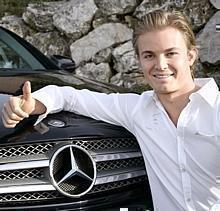 Nico Rosberg freut sich auf den neuen Silberpfeil in der Formel 1. Foto: Mercedes-Benz/auto-reporter.net 